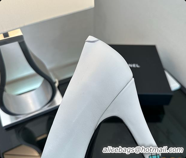 Unique Style Chanel Camellia Patent Leather Pumps with CC Logo White & Black 60702705