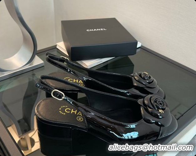 Stylish Chanel Camellia Patent Leather Slingback Pumps with CC Logo Black 60702705