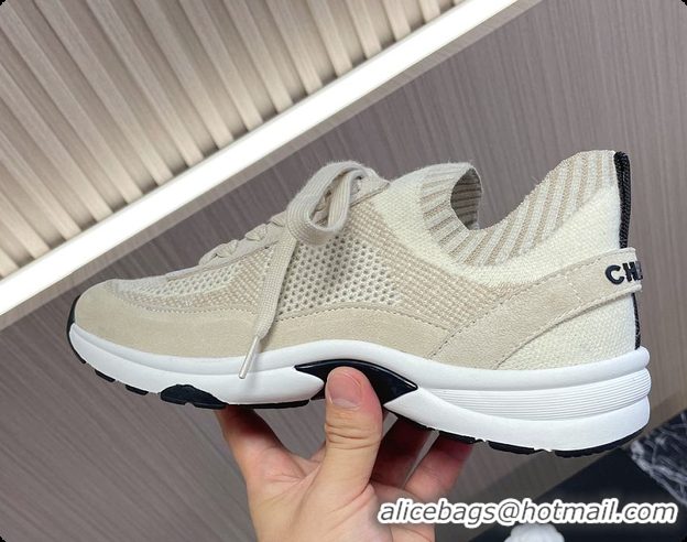 Sophisticated Chanel Knit & Suede Calfskin Ivory Beige 60702717