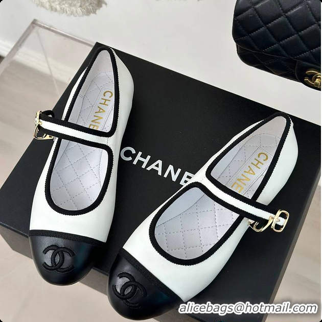 Shop Cheap Chanel Flat Mule White 60702725