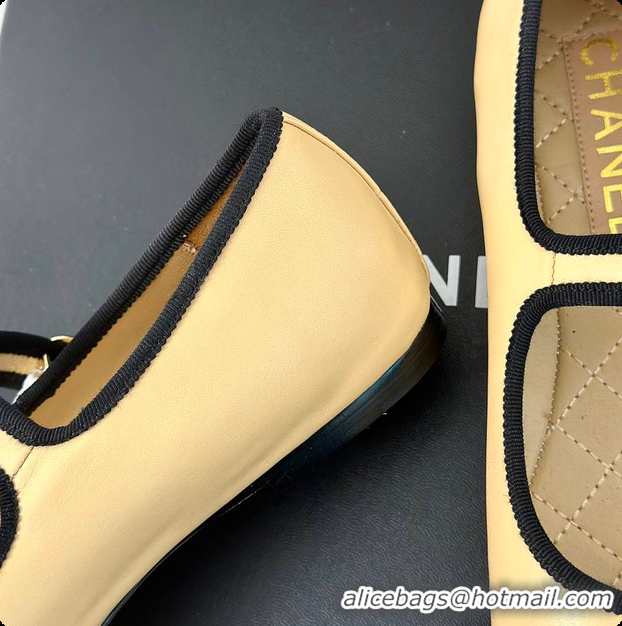 Sumptuous Chanel Flat Mule Beige 60702725