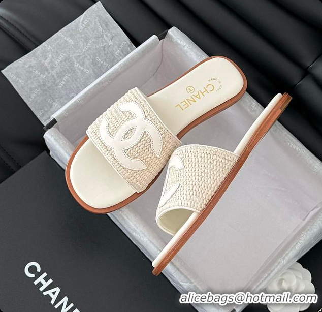 Good Quality Chanel White Palm Fiber Slippers White 60702803