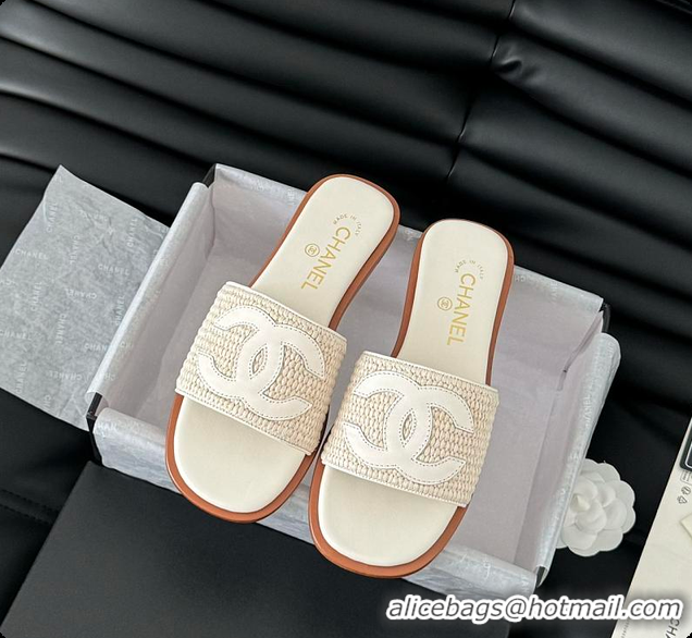 Good Quality Chanel White Palm Fiber Slippers White 60702803