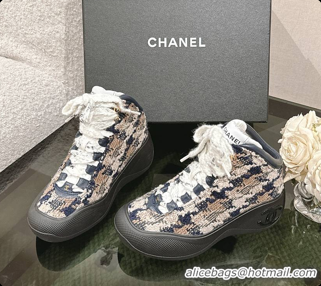 Sumptuous Chanel Mittens Lambskin Mixed Fibers 60702804