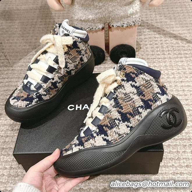 Pretty Style Chanel Mittens Lambskin Mixed Fibers 60702804