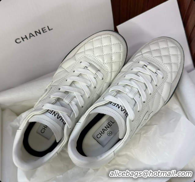 Stylish Chanel Caft Da Trainer White 60702805