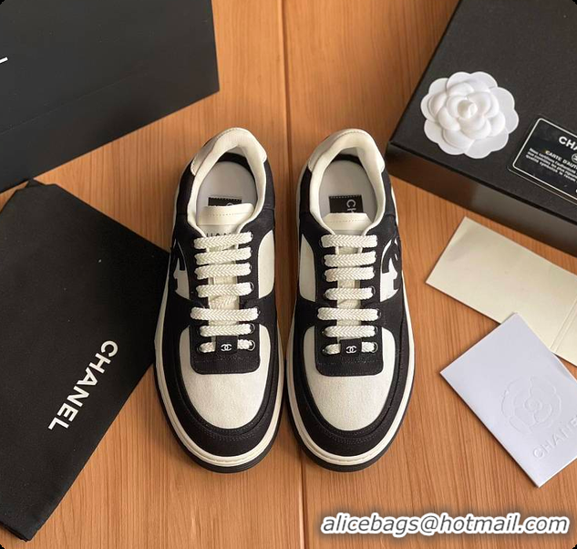Best Product Chanel Black White CC Logo Suede Sneakers 60702702