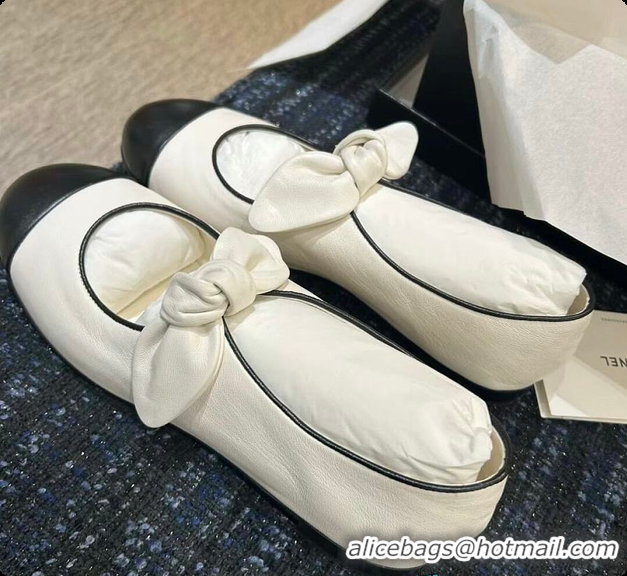 Buy Luxury Chanel Mary Janes Ballet flats 60703003