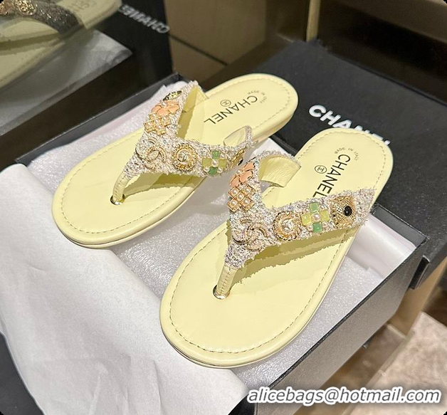 Pretty Style Chanel Thongs Lambskin & metal Slipper Yellow 60703006
