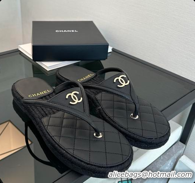 Best Grade Chanel Coco Beach Flip flops Suede Black 60703012