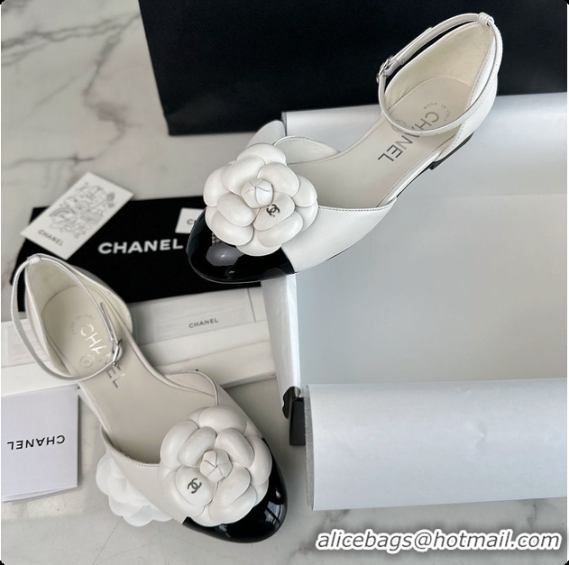 Sumptuous Chanel Slingback Kitten Heels with A Camellia Embellishment 60703014