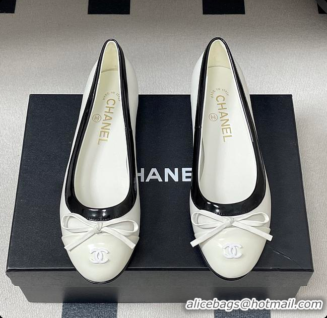 Perfect Chanel Ballet Flats White Patent Leather 60703015