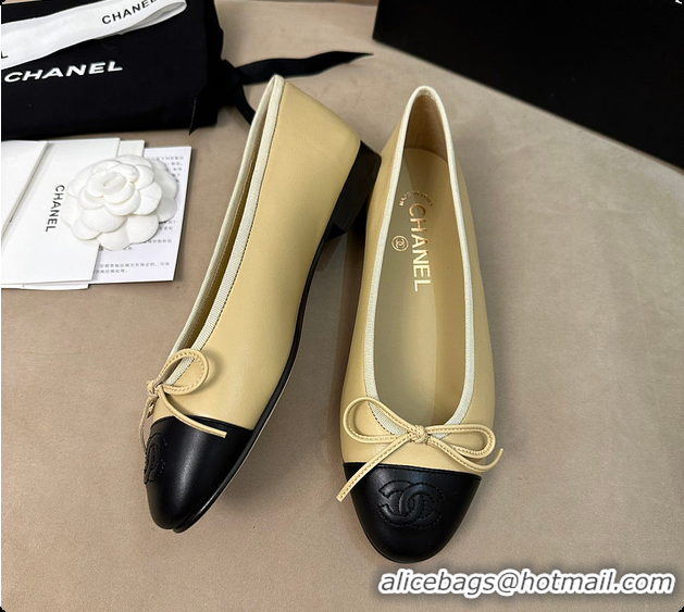 Luxury Chanel Ballerina Shoes Sheepskin Beige & Black 60703015
