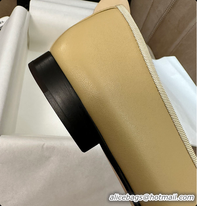Luxury Chanel Ballerina Shoes Sheepskin Beige & Black 60703015