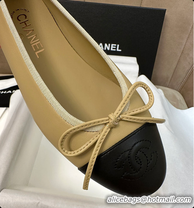 Luxury Chanel Ballerina Shoes Sheepskin Beige & Black 60703015