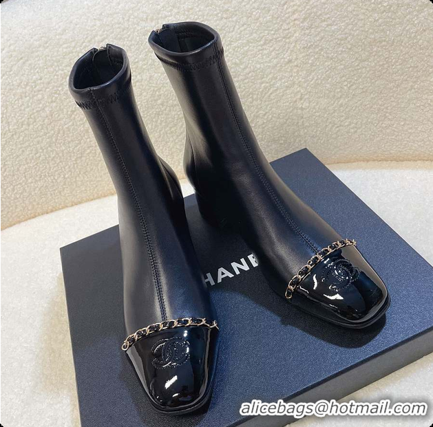 Good Looking Chanel Patent Leather Ankle boots Black 60703111