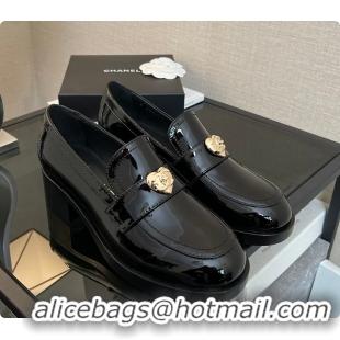 Sophisticated Chanel Patent CC Heart Loafers in Black 60703113