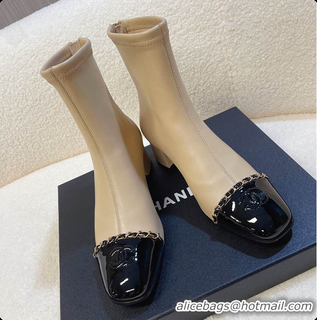 Sophisticated Chanel Patent Leather Ankle boots Beige 6080101
