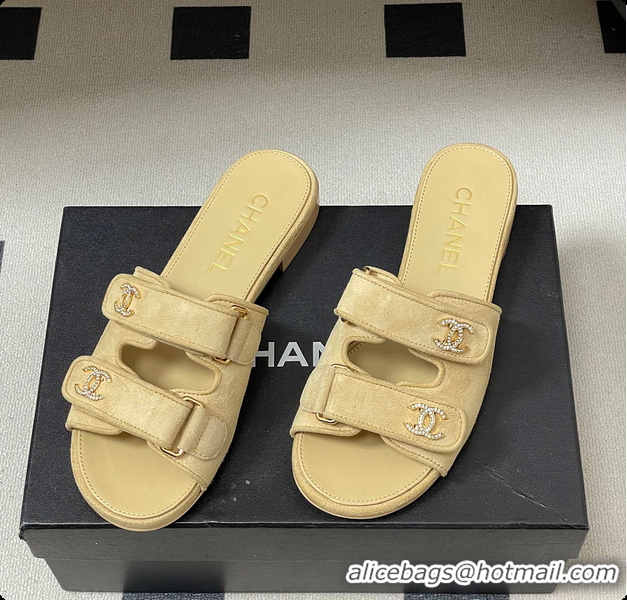 Top Design Chanel Open-toe Shoes Suede Beige 6080102