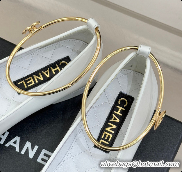 Pretty Style Chanel Ballerina Sheepskin White & Black 6080105