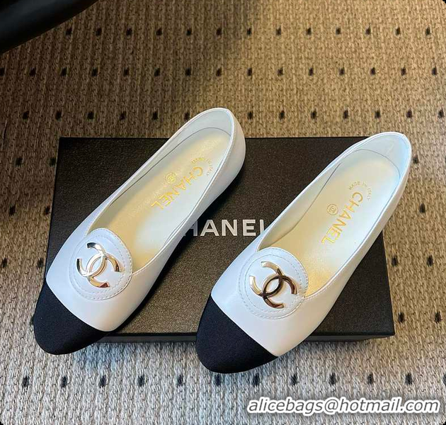 Unique Style Chanel Moccasins Calfskin & Grosgrain White & Black 6080107