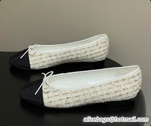 Durable Chanel Ballerina Shoes Tweed White & Black 6080110