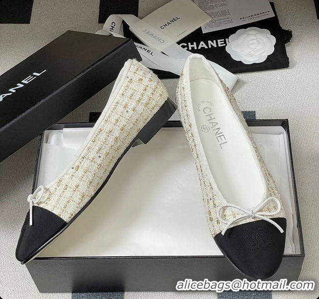 Durable Chanel Ballerina Shoes Tweed White & Black 6080110