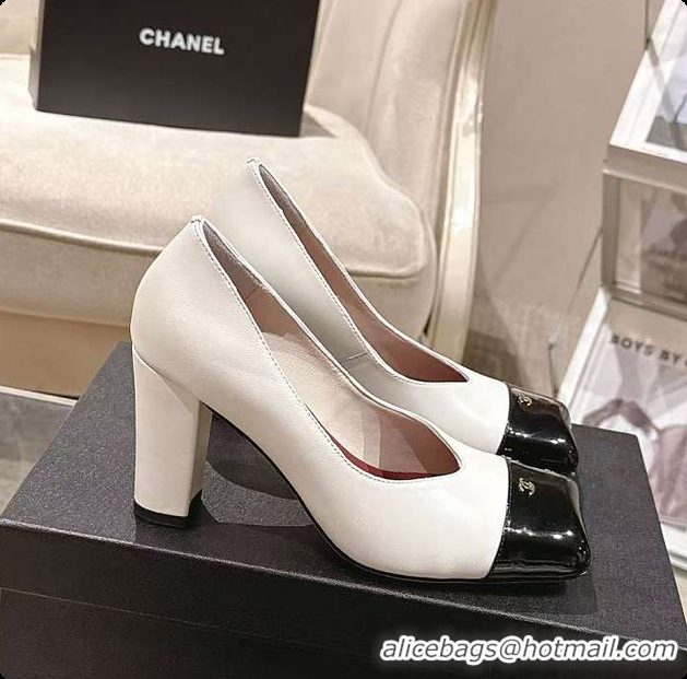 Luxury Chanel Pumps Lambskin & Patent Calfskin Ivory & Black 6080114