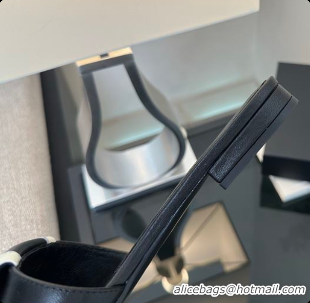 Big Discount Chanel Mules Lambskin Black & White 6080116