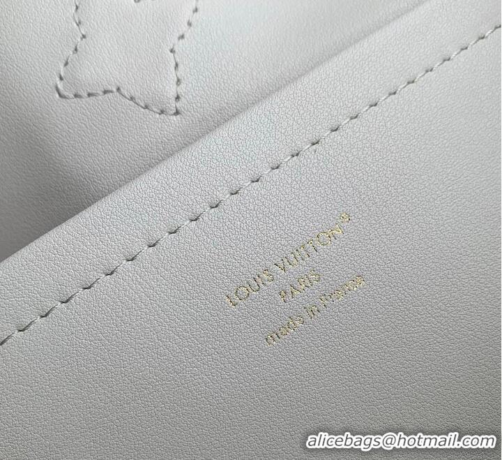 Famous Brand Louis Vuitton Capucines MM Taurillon Leather M26259 Light Grey