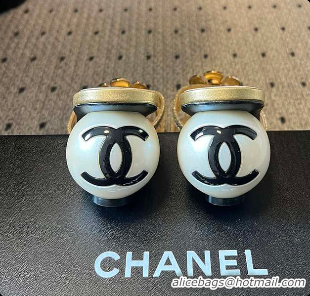 Stylish Chanel Rhinestone Flower Pearl Sandals Gold 7cm 6080301