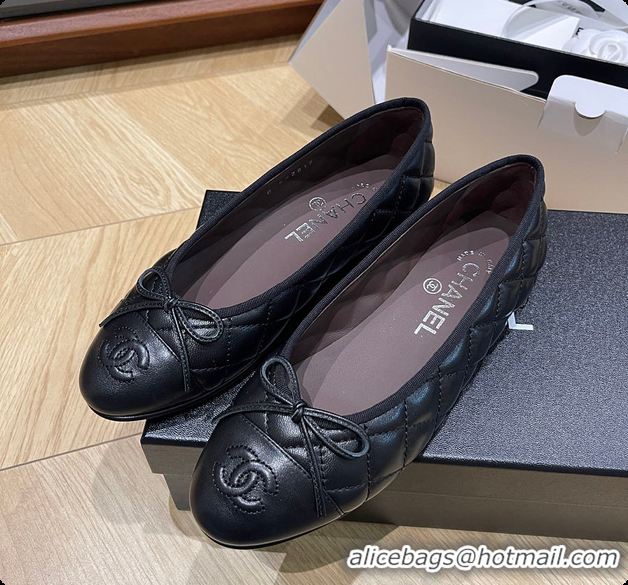 Sumptuous Chanel Ballet flats Aged Calfskin Black 6080302