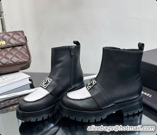 Luxurious Chanel Low Boots 01 6080406