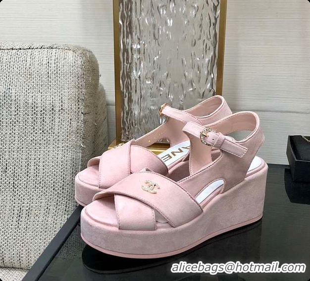 Stylish Chanel Sandals Velvet Pink 6080409