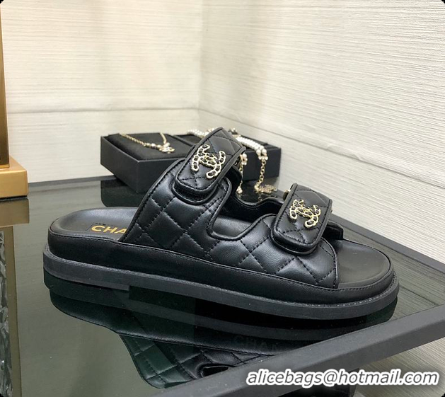 Sophisticated Chanel Slipper Black 01 6080415