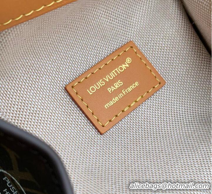 New Fashion Louis Vuitton Milk Bag Monogram M27528