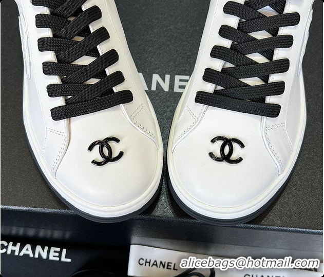 Sophisticated Chanel C Sneaker White And Black 6080422