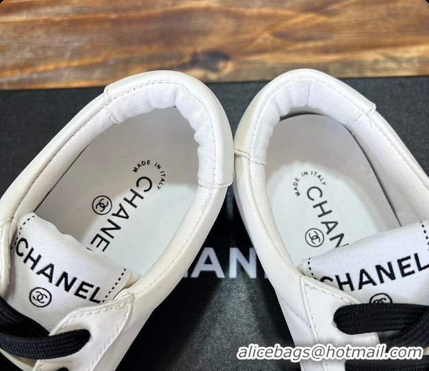 Sophisticated Chanel C Sneaker White And Black 6080422