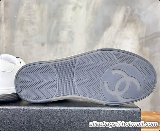 Sophisticated Chanel C Sneaker White And Black 6080422