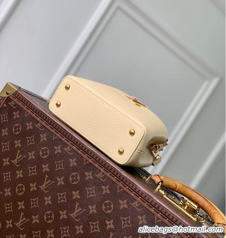 Traditional Specials Louis Vuitton Capucines East West Mini Banana Taurillon leather M25474