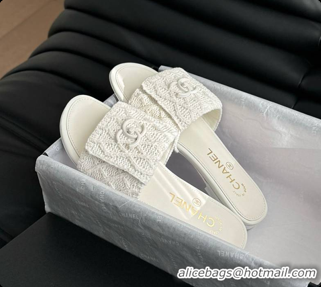 Best Price Chanel Women's Slide White 6080603