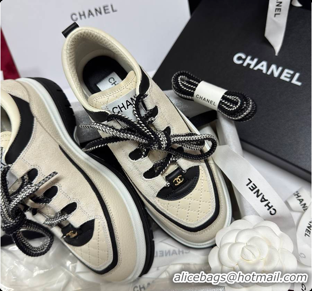 Pretty Style Chanel Sneakers Beige 6080606