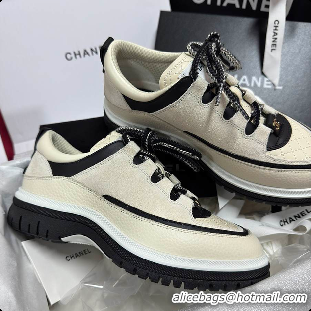 Pretty Style Chanel Sneakers Beige 6080606