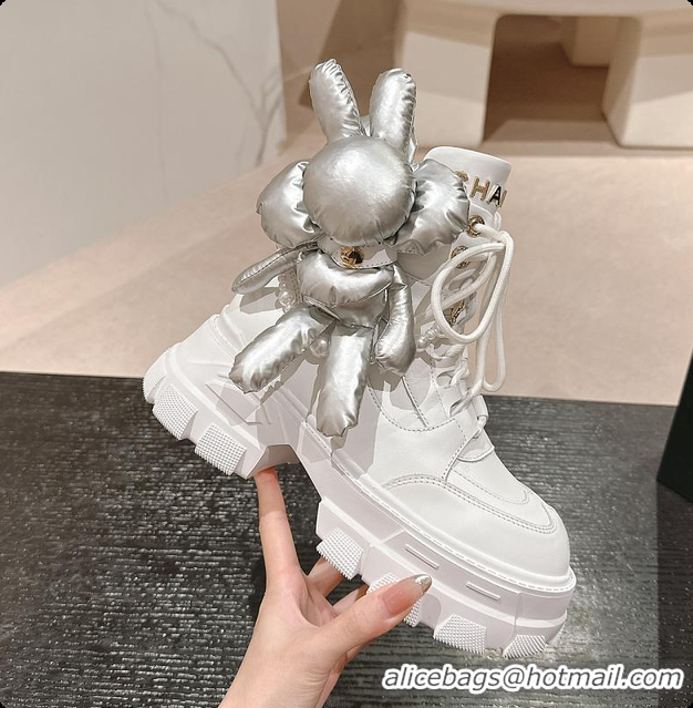 Perfect Chanel Ankle Boots White 6080612