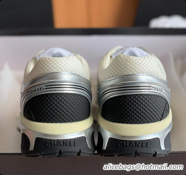 Classic Hot Chanel Sneaker Silver 6080619