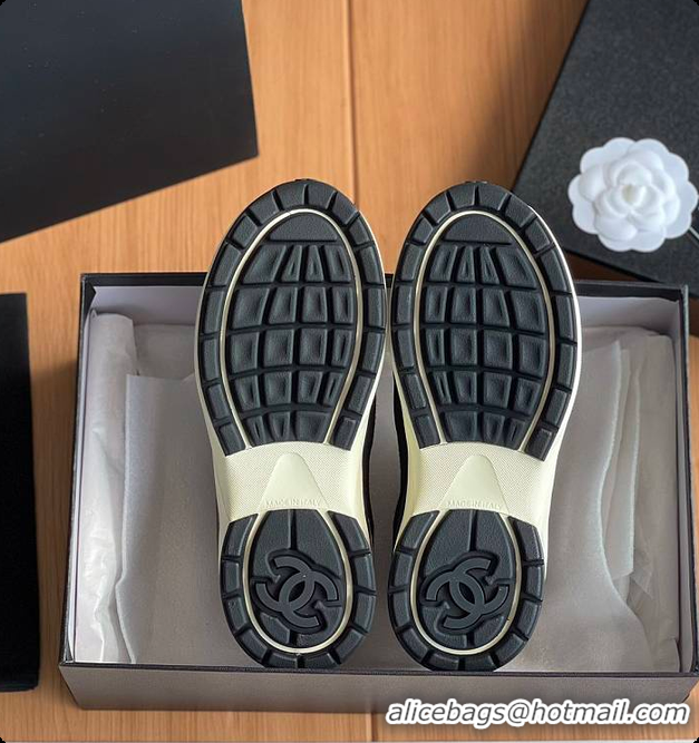 Good Looking Chanel Sneaker Black 6080619