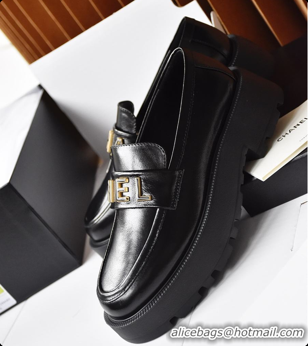 Shop Duplicate Chanel Latest Loafers Black 6080701