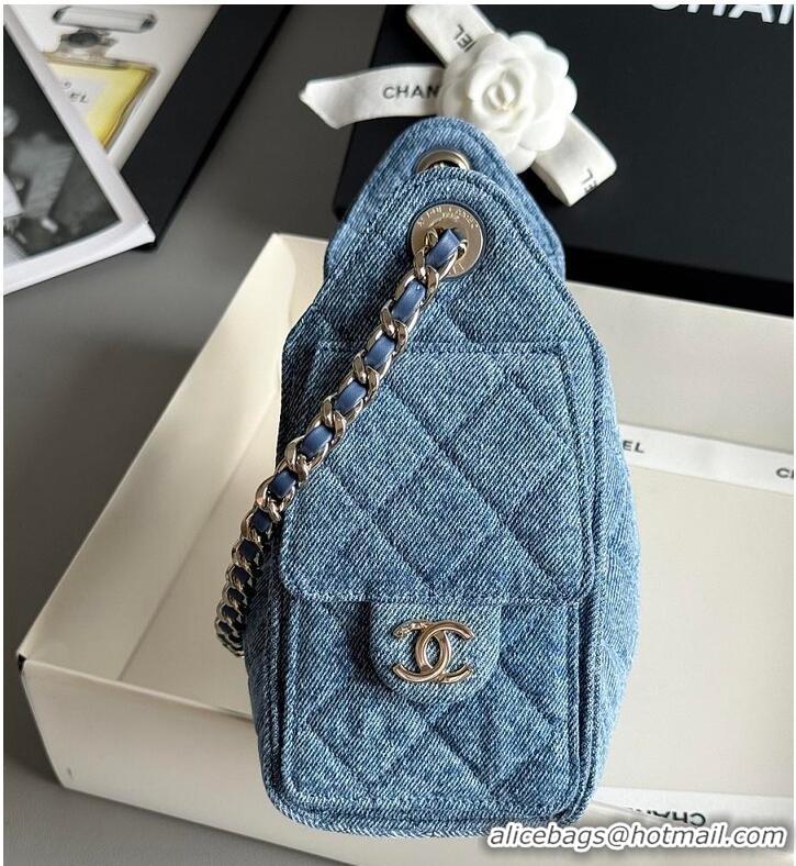 Top Grade Chanel MÉTIERS D'ART CHANEL 25 MINI HANDBAG Washed Denim & Gold-Tone Metal AS5631 2026