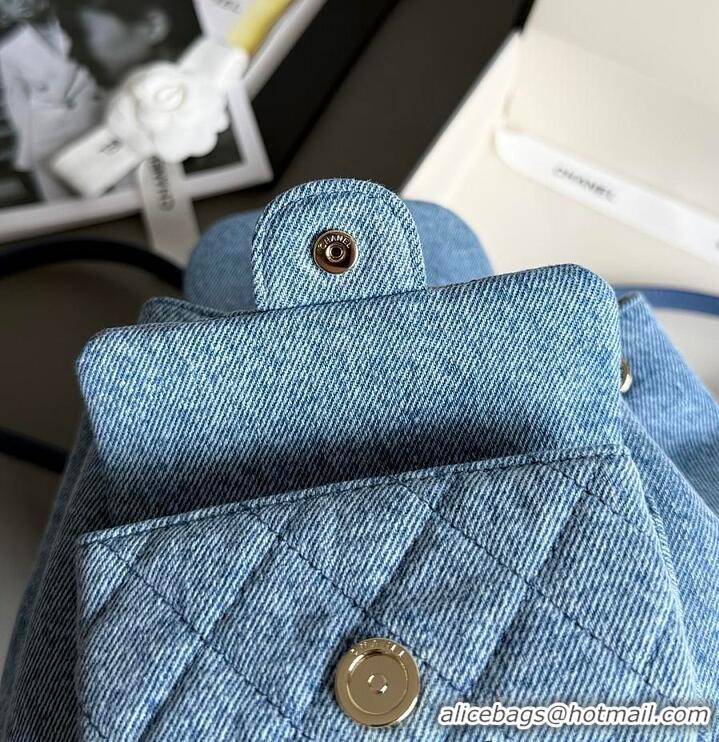 Grade Design Chanel MÉTIERS D'ART SMALL BACKPACK Washed Denim & Gold-Tone Metal AS5632 2026