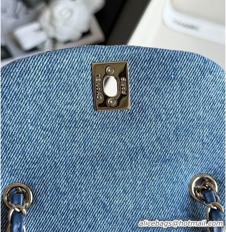 Grade Design Chanel MÉTIERS D'ART SMALL BACKPACK Washed Denim & Gold-Tone Metal AS5632 2026